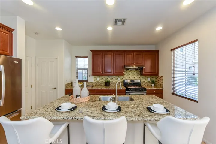 77 Keepsake 44, Irvine, California 92618