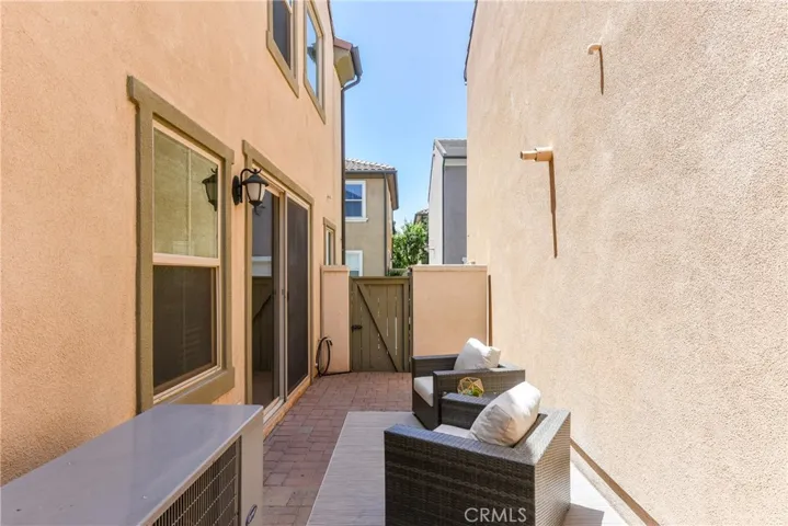 77 Keepsake 44, Irvine, California 92618