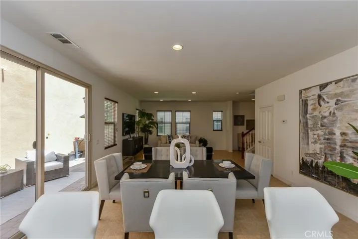 77 Keepsake 44, Irvine, California 92618