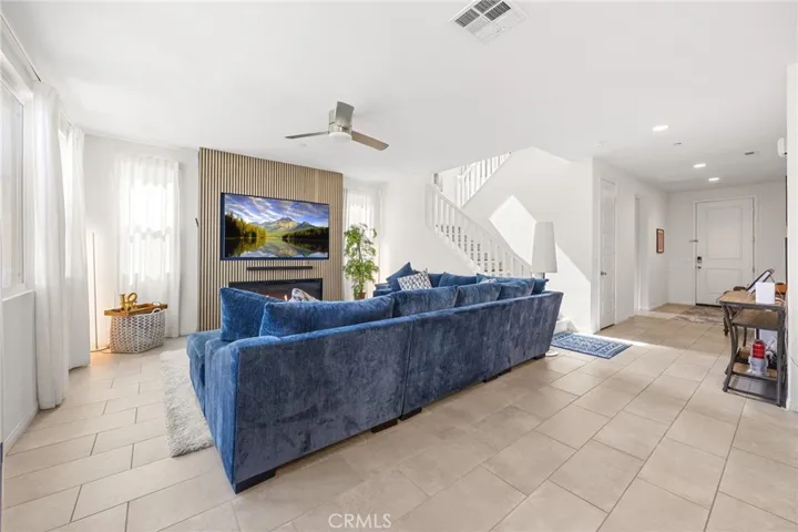 11269 Finders Court, Corona, California 92883
