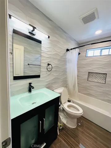 815 Van Ness Ave Unit A, Torrance, California 90501