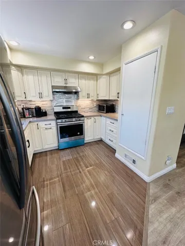 815 Van Ness Ave Unit A, Torrance, California 90501