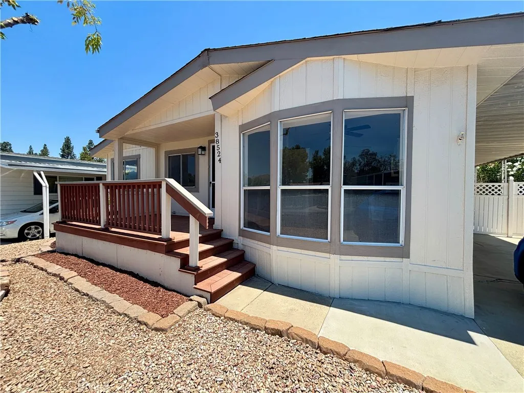 Great curb appeal with upgraded skirting!