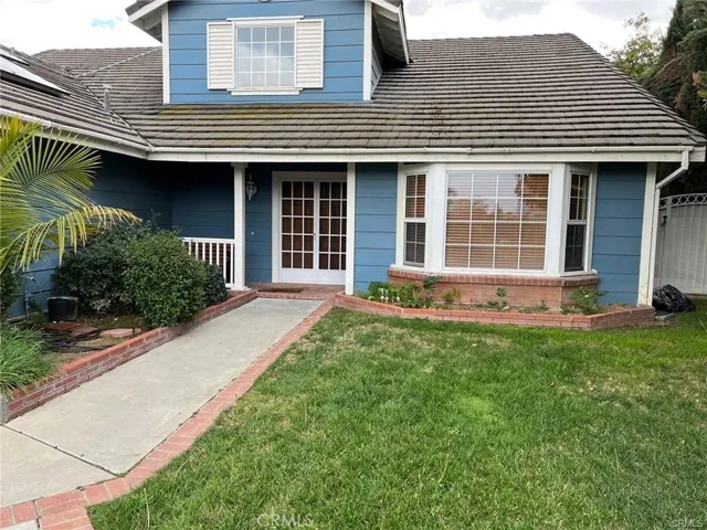 FRONT EXTERIOR