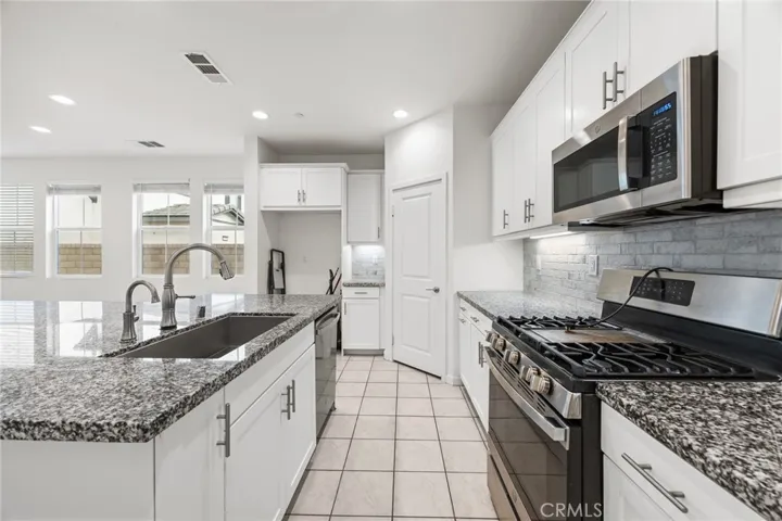 2960 E Merritt Paseo, Ontario, California 91761