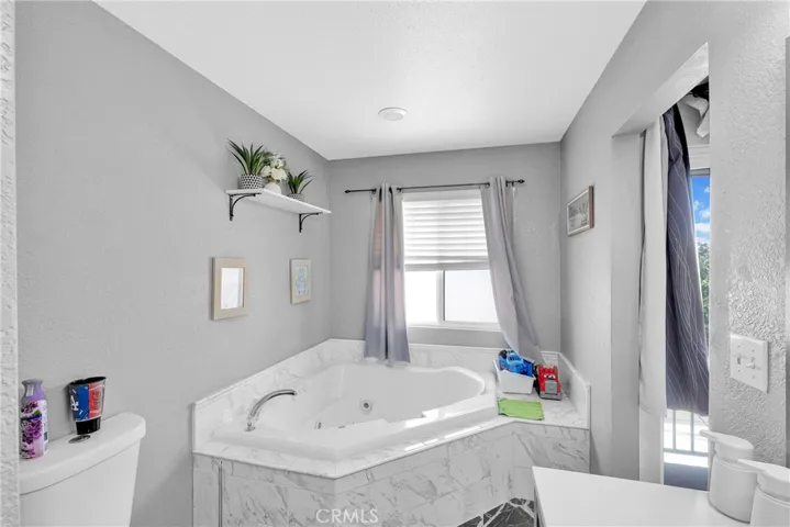 16131 Pamela, Victorville, California 92395