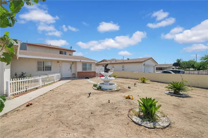 16131 Pamela, Victorville, California 92395