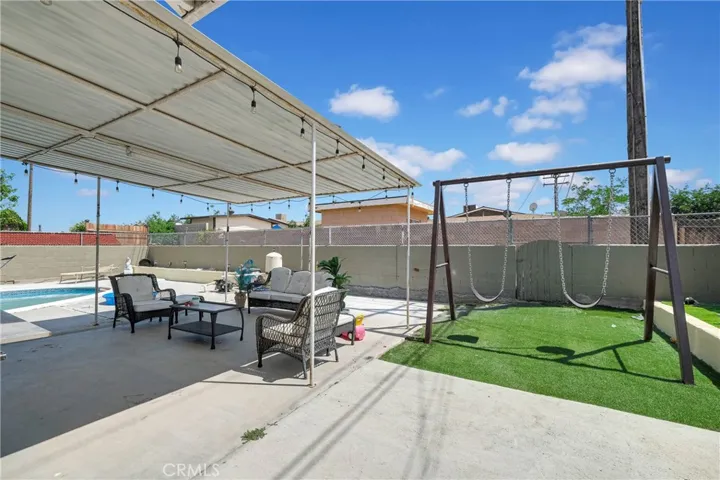 16131 Pamela, Victorville, California 92395