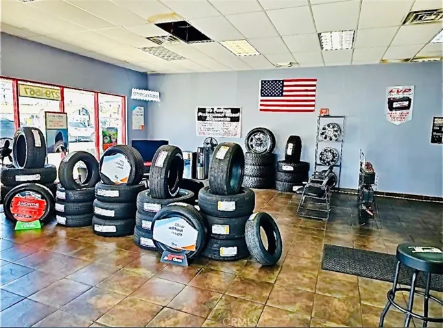 185 E Foothill Boulevard, Rialto, California 92376