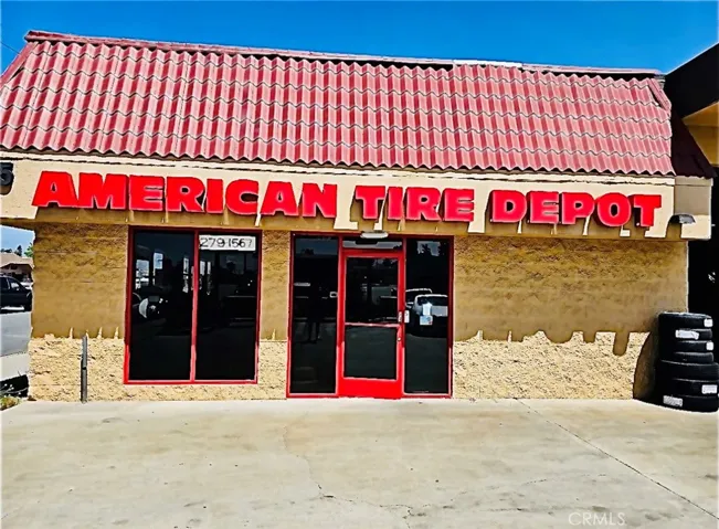 185 E Foothill BLVD