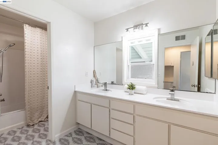 2753 Toland Avenue, Fairfield, California 94534