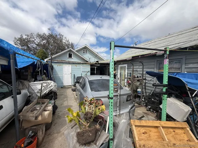 4279 Poplar St., San Diego, California 92105