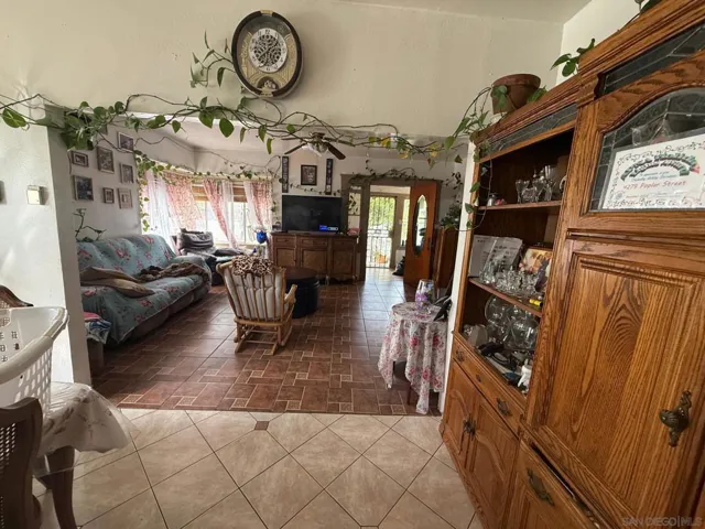 4279 Poplar St., San Diego, California 92105