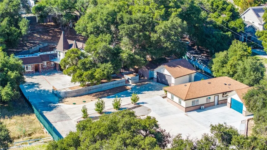 26251 Ravenhill Road, Canyon Country, California 91387
