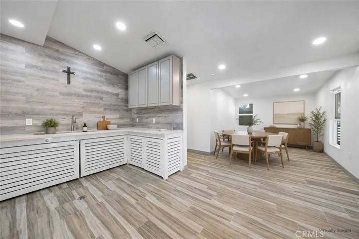 26251 Ravenhill Road, Canyon Country, California 91387