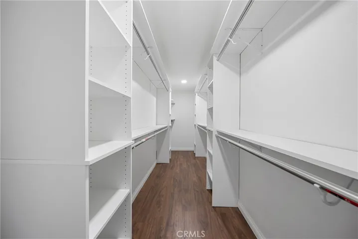 26251 Ravenhill Road, Canyon Country, California 91387