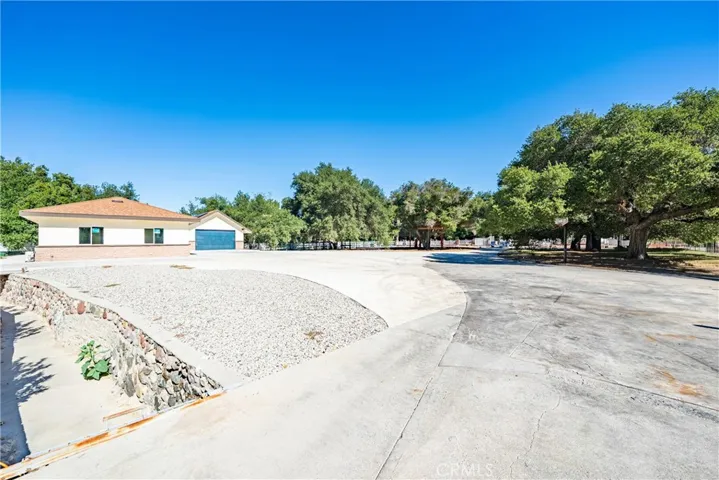 26251 Ravenhill Road, Canyon Country, California 91387