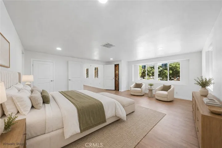 26251 Ravenhill Road, Canyon Country, California 91387