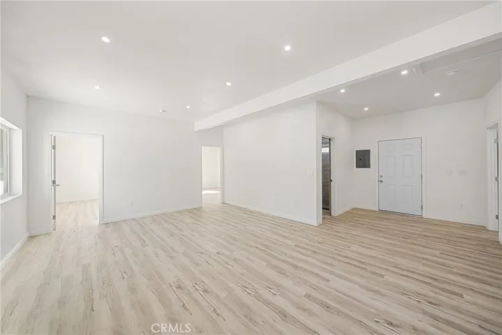26251 Ravenhill Road, Canyon Country, California 91387