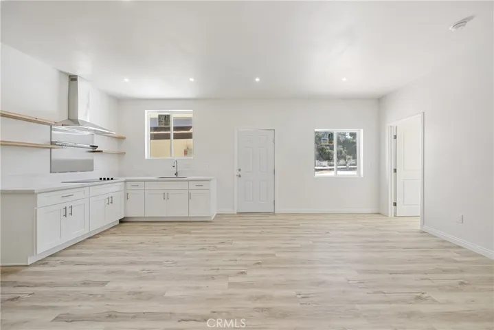 26251 Ravenhill Road, Canyon Country, California 91387