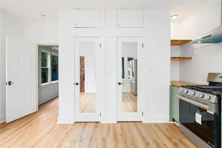 330 Daisy, Long Beach, California 90802