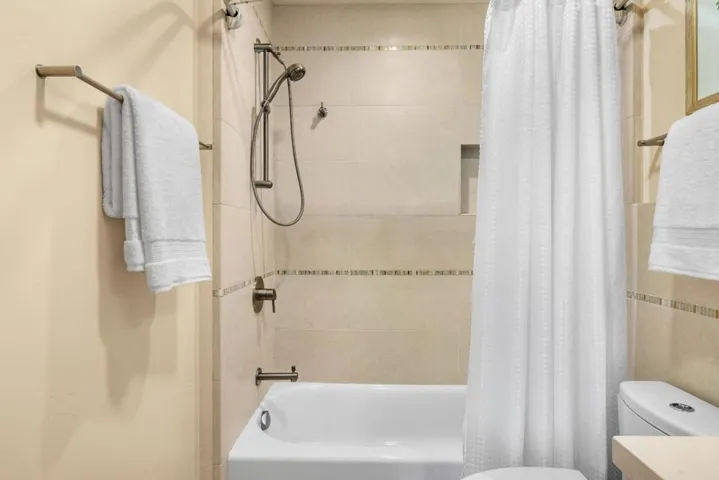 1095 Wilderfield, Los Gatos, California 95032