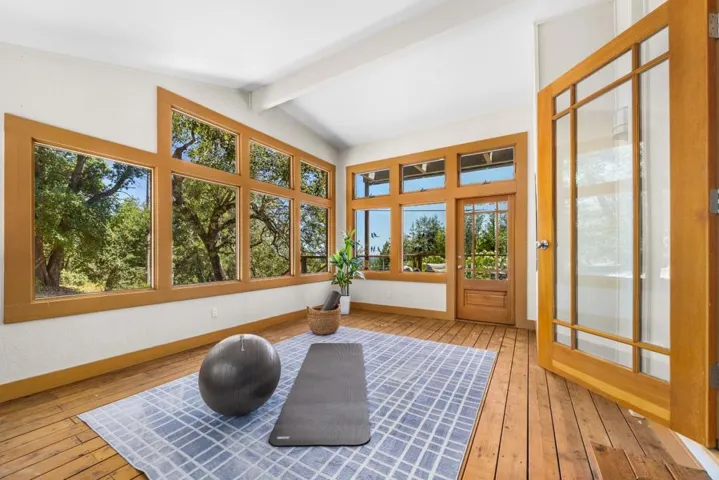 1095 Wilderfield, Los Gatos, California 95032