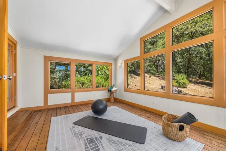 1095 Wilderfield, Los Gatos, California 95032