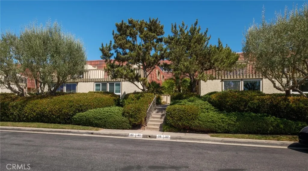 43 Cresta Verde, Rolling Hills Estates, California 90274 — photo 4