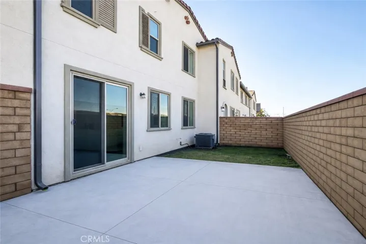 4102 S. Limecrest Paseo 6, Ontario, California 91761