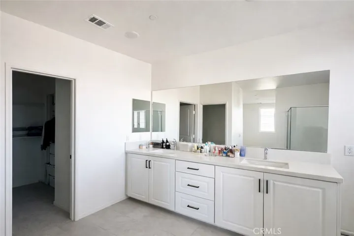 4102 S. Limecrest Paseo 6, Ontario, California 91761