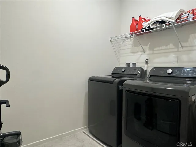 4102 S. Limecrest Paseo 6, Ontario, California 91761