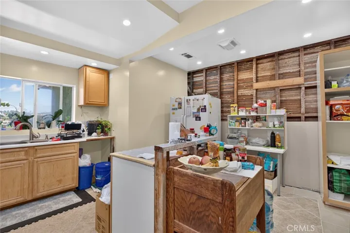 787 Terrace 49, Los Angeles, California 90042