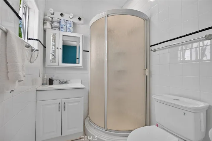 787 Terrace 49, Los Angeles, California 90042