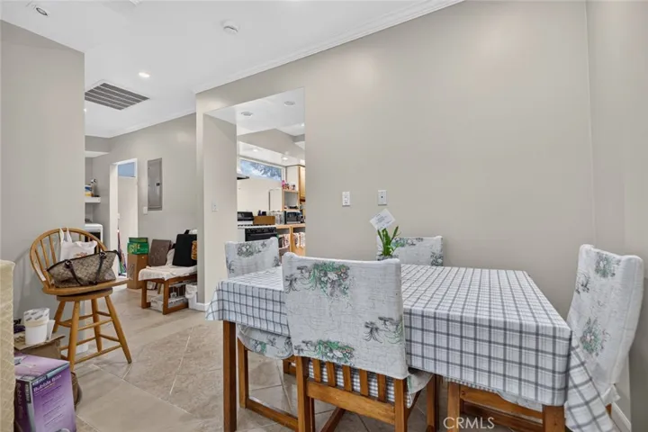 787 Terrace 49, Los Angeles, California 90042