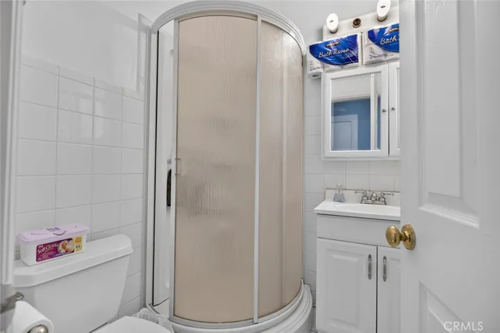 787 Terrace 49, Los Angeles, California 90042