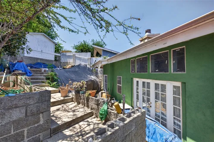 787 Terrace 49, Los Angeles, California 90042