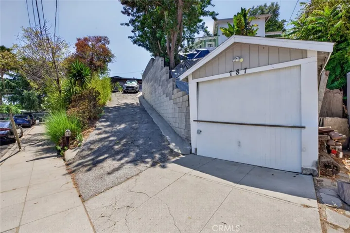 787 Terrace 49, Los Angeles, California 90042