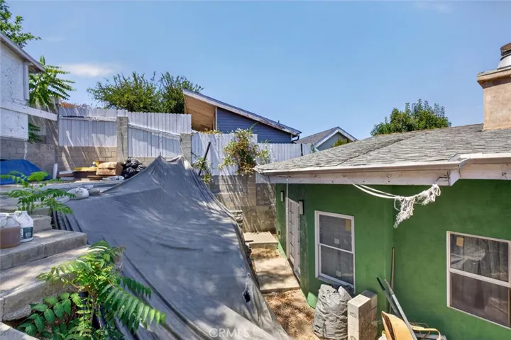787 Terrace 49, Los Angeles, California 90042