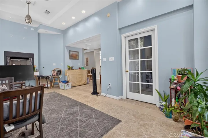 787 Terrace 49, Los Angeles, California 90042
