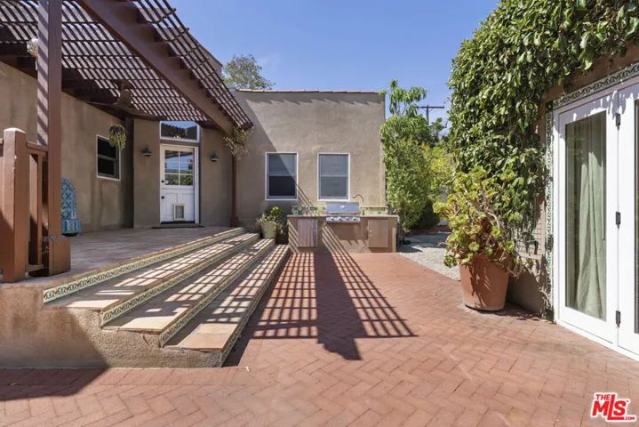 412 S Citrus Avenue, Los Angeles, California 90036