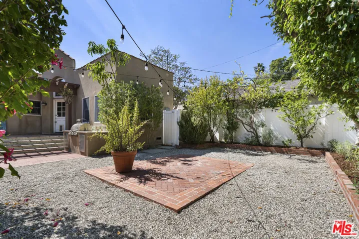 412 S Citrus Avenue, Los Angeles, California 90036