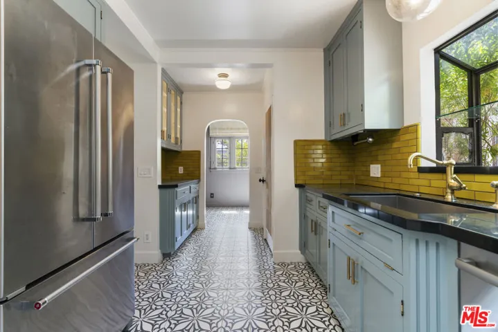 412 S Citrus Avenue, Los Angeles, California 90036