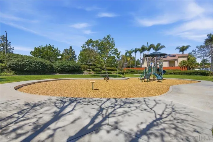 3513 Corte Ramon, Carlsbad, California 92009