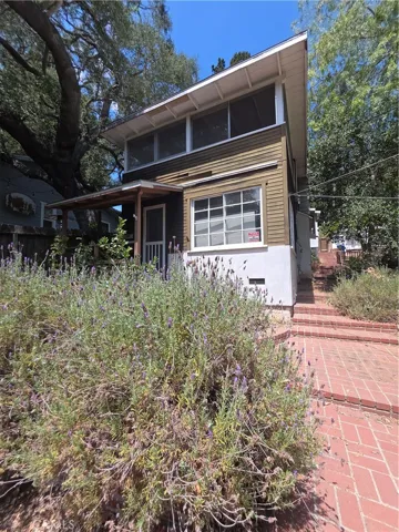 8709 Lookout Mountain, Los Angeles, California 90046