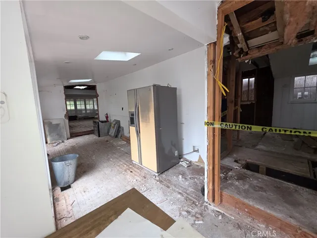 8709 Lookout Mountain, Los Angeles, California 90046