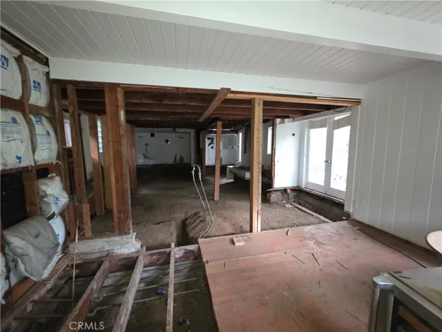 8709 Lookout Mountain, Los Angeles, California 90046