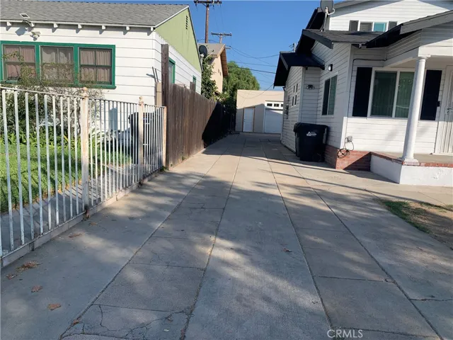 212 S Vail 1/2, Montebello, California 90640