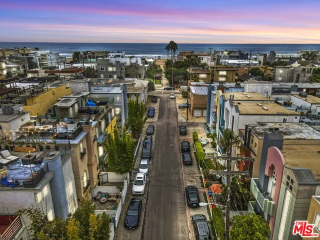 115 Galleon Street #b, Los Angeles, California 90292