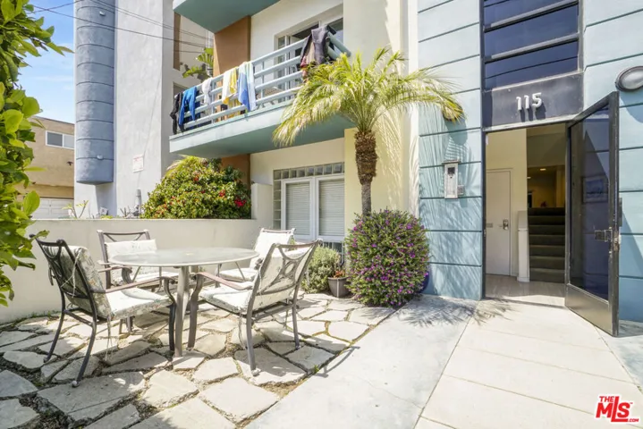115 Galleon Street #b, Los Angeles, California 90292